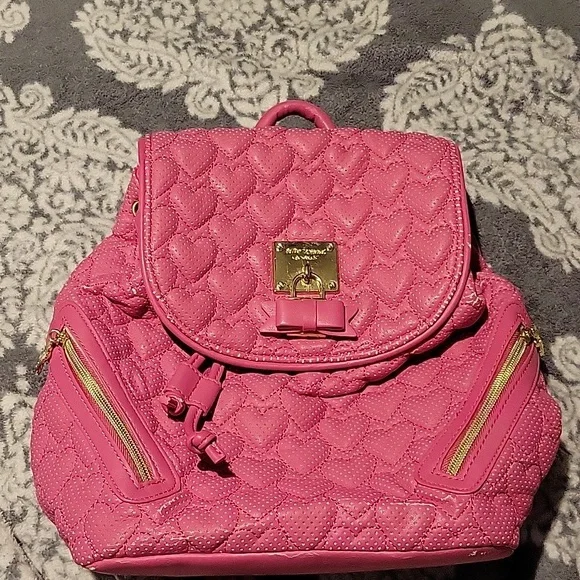 Betsey Johnson | Bags | Betsey Johnson Pink Heart Quilted  display picture 3